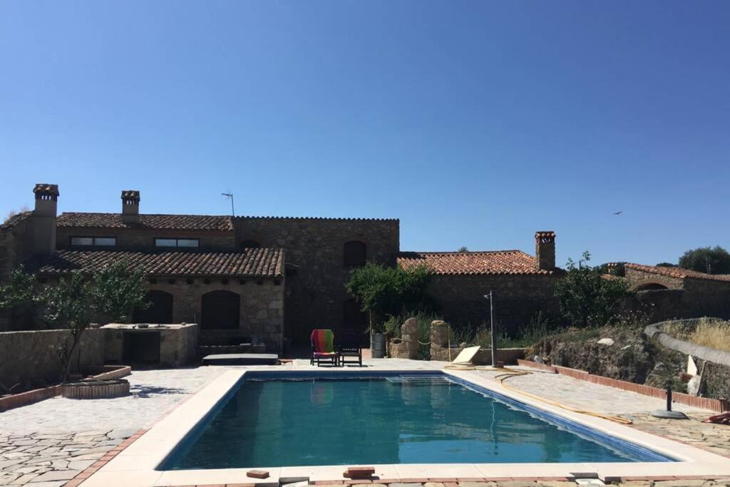 Casa - Apartamento Rural La Tahona Del Abuelo Plasenzuela Екстериор снимка
