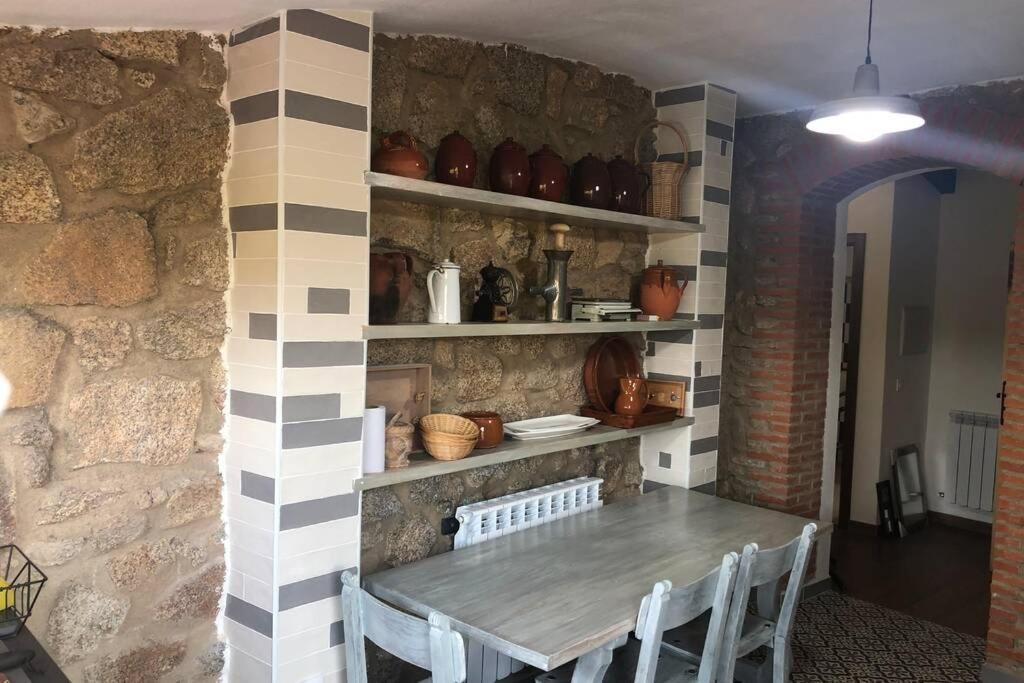 Casa - Apartamento Rural La Tahona Del Abuelo Plasenzuela Екстериор снимка