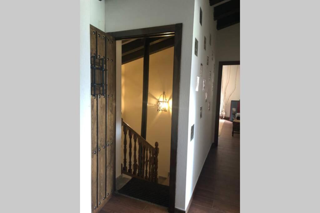 Casa - Apartamento Rural La Tahona Del Abuelo Plasenzuela Екстериор снимка