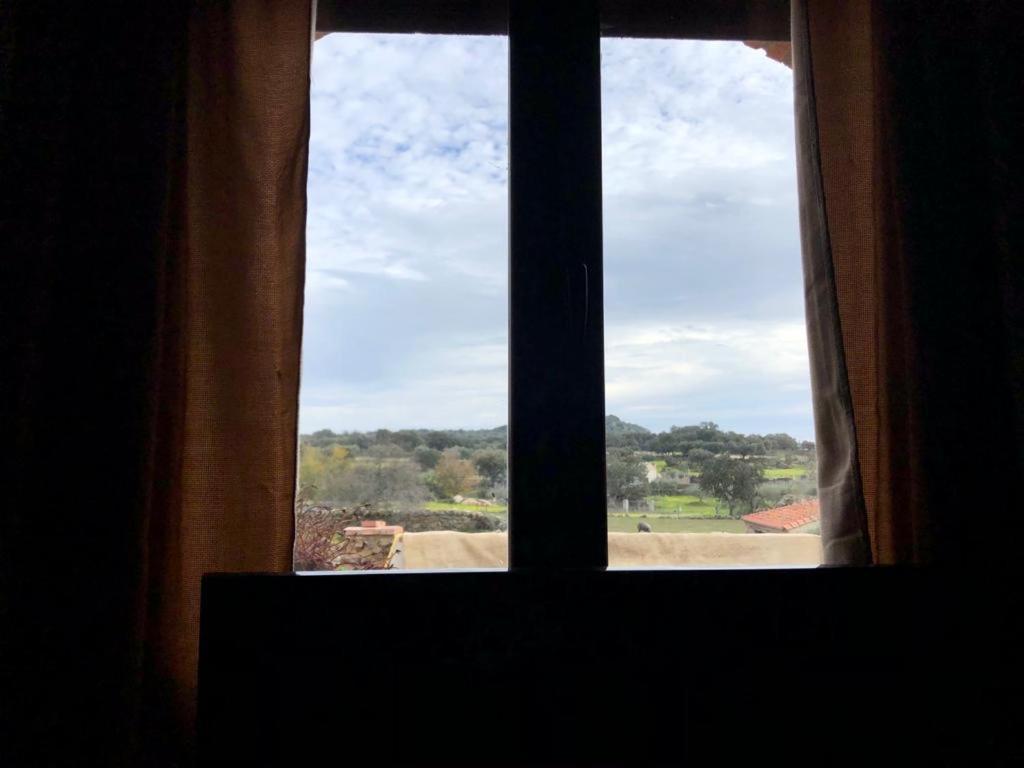 Casa - Apartamento Rural La Tahona Del Abuelo Plasenzuela Екстериор снимка