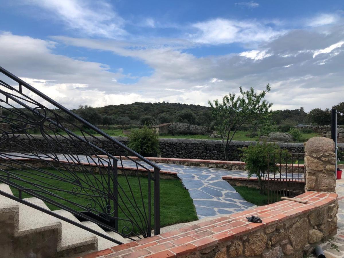 Casa - Apartamento Rural La Tahona Del Abuelo Plasenzuela Екстериор снимка