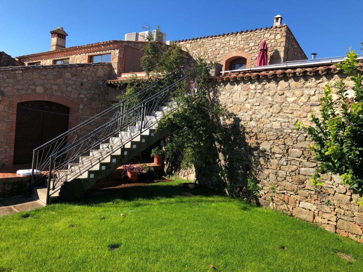 Casa - Apartamento Rural La Tahona Del Abuelo Plasenzuela Екстериор снимка