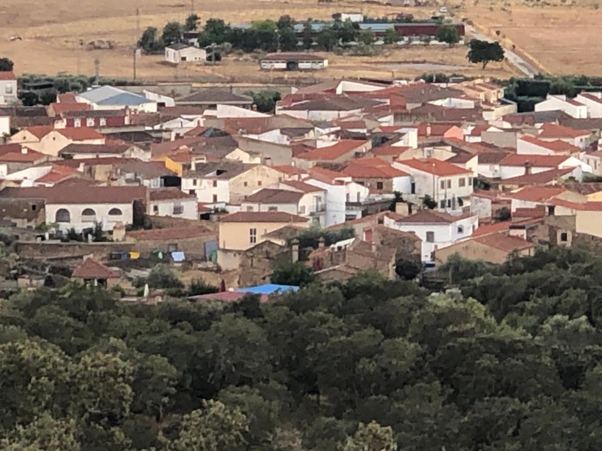 Casa - Apartamento Rural La Tahona Del Abuelo Plasenzuela Екстериор снимка
